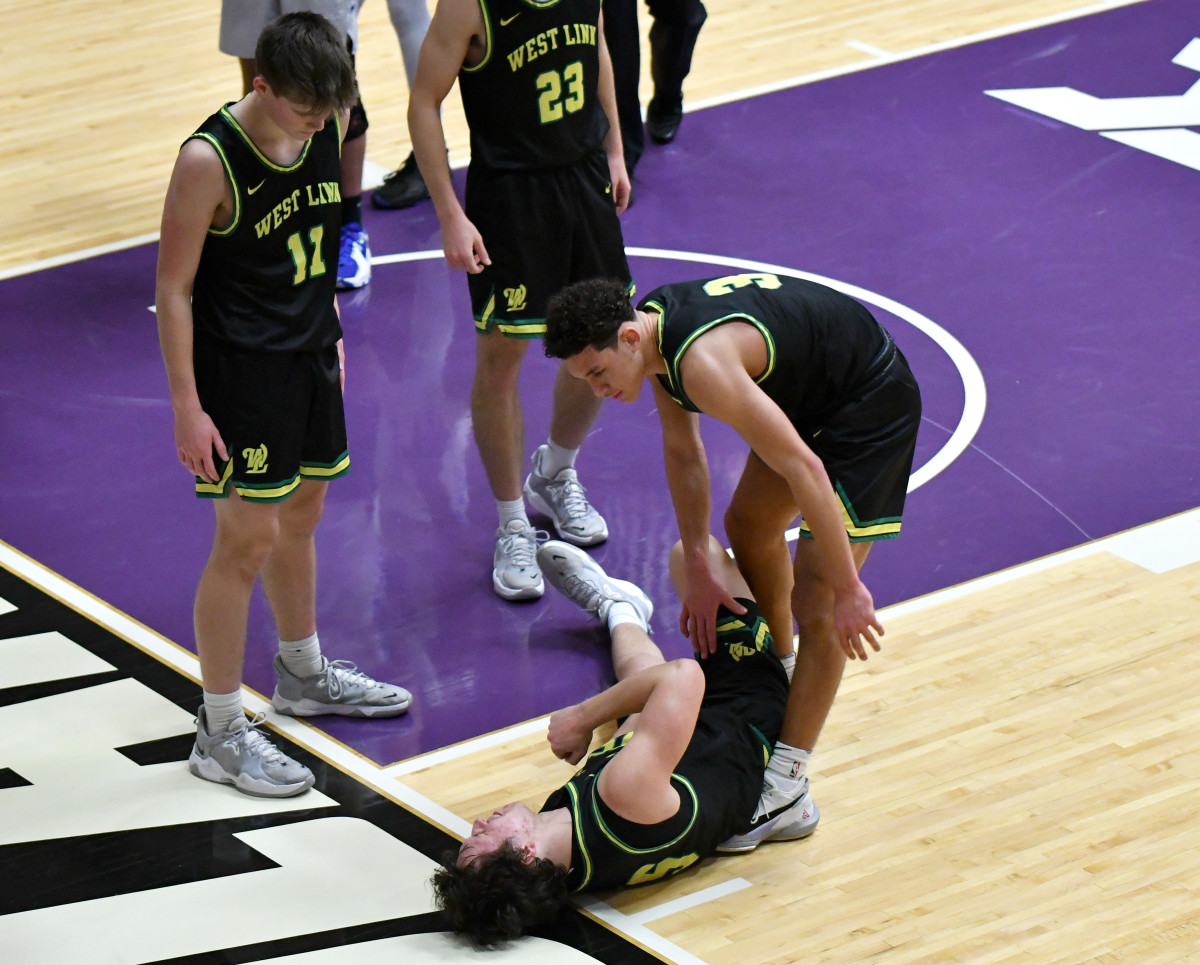West Linn South Medford boys basketball Taylor Balkom 33